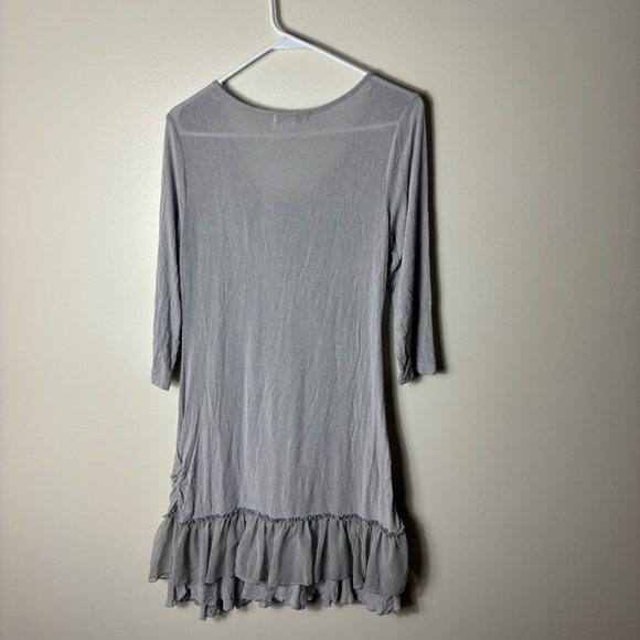 Forla Paris gray ruffles with shell detail feminine midi dress - Picture 3 of 12